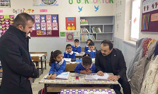 Digorlu öğrenciler hem okuyor hem de eğleniyor