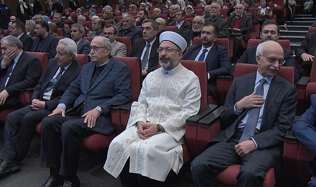 Diyanet İşleri Başkanı Erbaş Ustalara Saygı Paneli'ne katıldı