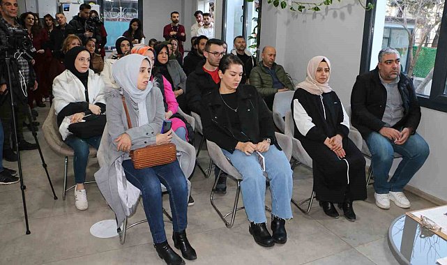Diyarbakır'da otizmli bireylerin aileleri bilinçlendiriliyor