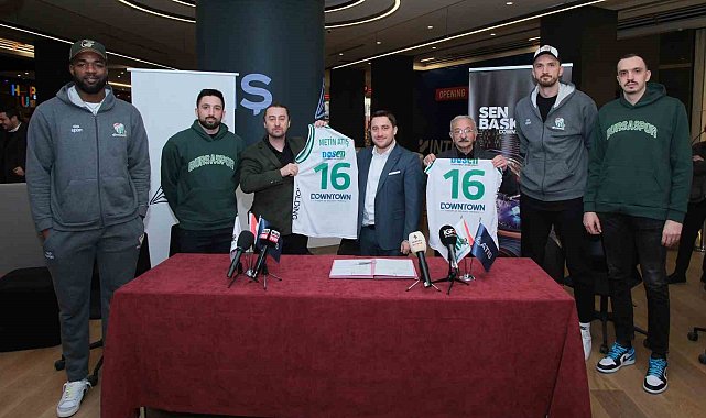 Dowtown, Bursaspor Basketbol Takımının sponsoru oldu