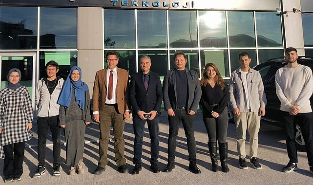 DPÜ Rektör Yardımcısı Aydın'dan teknoloji şirketine işbirliği ziyareti