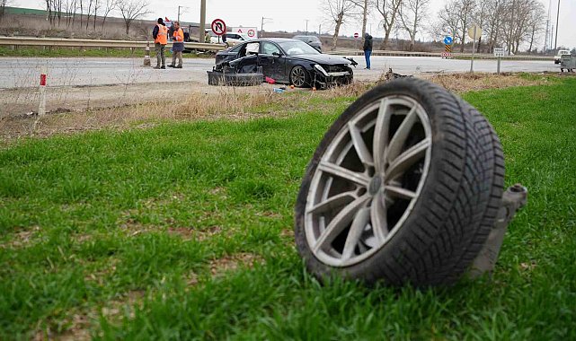 Edirne'de otomobil ile tır çarpıştı: 1 yaralı