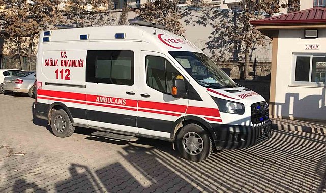 Elazığ'da lisede 'kız meselesinden' çıkan kavgada 1 öğrenci bıçaklandı