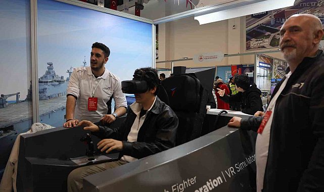 Elazığlı çocuklar kokpit heyecanını yaşadı, simülasyondan KAAN'ı kullandı