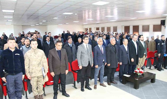 Erciş'te okul müdürleri toplantısı yapıldı