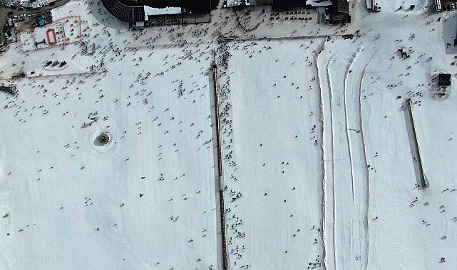 Erciyes sömestri tatilinin son gününde ziyaretçi akınına uğradı