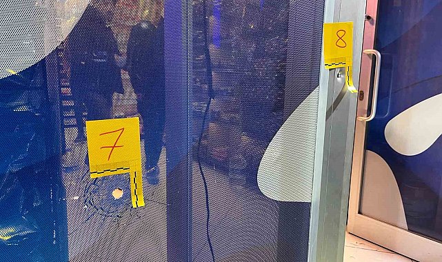 Esenyurt'ta tekel bayisine kurşun yağdırdılar