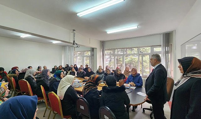 Eskişehir İl Müftülüğünde 4-6 yaş öğreticileri gelişim toplantısı yapıldı