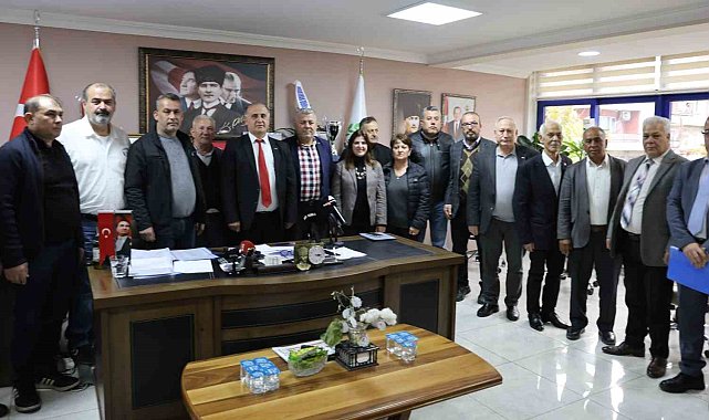 Esnaf ve sanatkarın borcunu sıfırlayan İncirliova Belediyesi'ne oda başkanlarından teşekkür