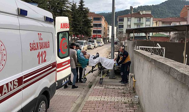 Felçli şehit babasının yakınlarından taburcu tepkisi: "Bulaşıcı enfeksiyon olduğu söyleniyor. Biz evde nasıl tedavi edeceğiz?"