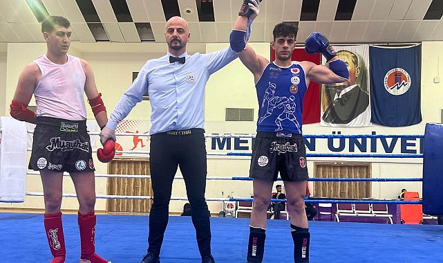 GAÜN öğrencisi Ünilig Muaythai Türkiye birincisi oldu