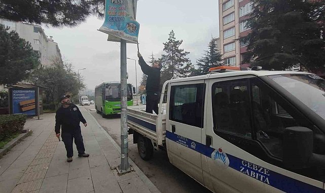 Gebze'de izinsiz afiş asanlara ceza