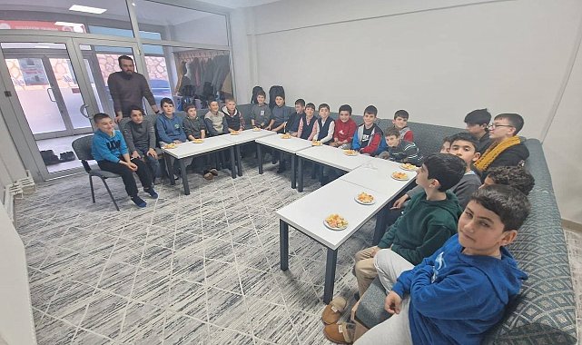 Gençler 'Gençliğe Değer' kampında