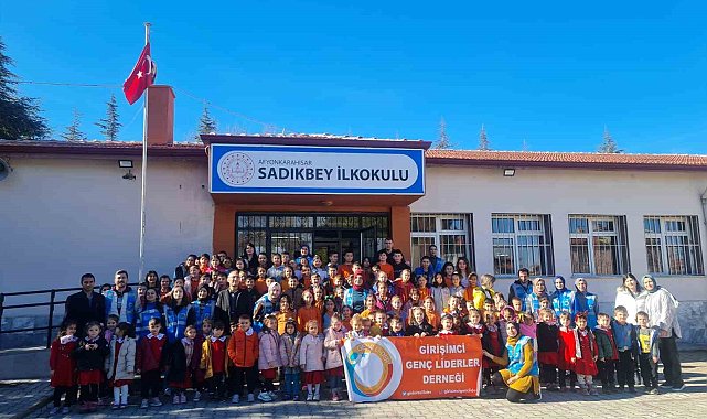Girişimci Genç Liderler 'Yeni Döneme Merhaba' etkinliğini sürdürüyor