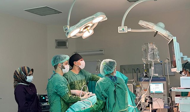 Göğüs duvarında 20 santimlik kitle olan hasta sağlığına kavuştu