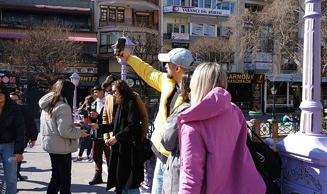 Güzel hava 'köprü trafiği' oluşturdu