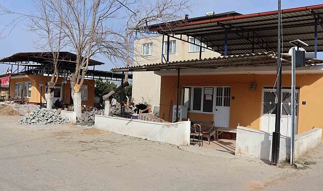 Hamidiye Mahallesi'nde köy konağı yenilendi