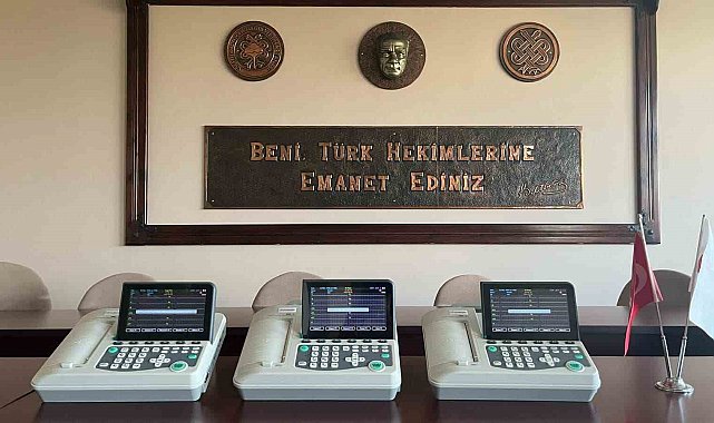 Hayırsever aile, Söke Devlet Hastanesi'ne EKG cihazı bağışladı
