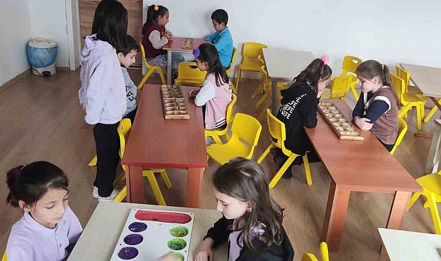 Hisarcık Atatürk İlkokulunda Akıl ve Zeka Oyunları kursu