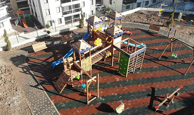 Hisartepe Mahallesi&#039;nde çocuklar yeni parklarına kavuştu