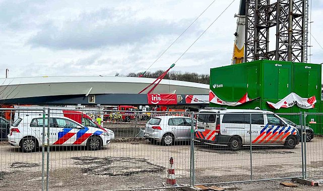 Hollanda'da inşaat halindeki köprü çöktü: 2 ölü