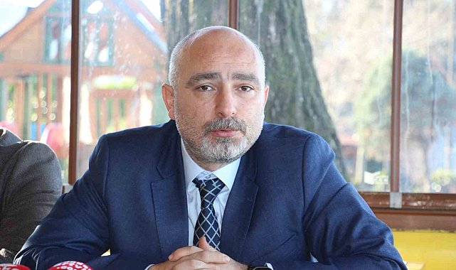 Hopa'da AK Parti ve CHP'nin belediye başkan adaylarının isim benzerliği dikkat çekiyor
