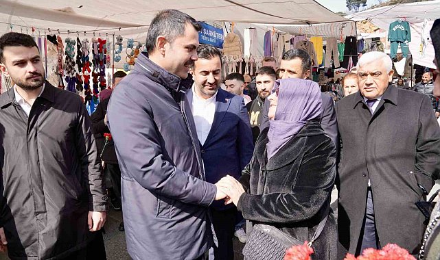 İBB Başkan Adayı Kurum Sarıyer Çarşamba Pazarı'nda esnafı ziyaret etti
