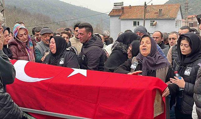İş kazasında hayatını kaybeden maden işçisi toprağa verildi