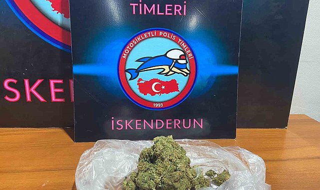 İskenderun'da 200 gram esrar bulunduran şüpheli yakalandı