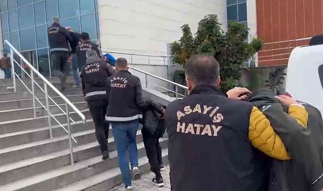 İskenderun&#039;da gözaltına alınan 7 kişiden 4&#039;ü tutuklandı