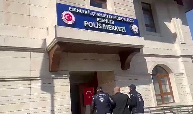 İstanbul'da 12 farklı suçtan aranan şahıs sahte kimlikle yakalandı