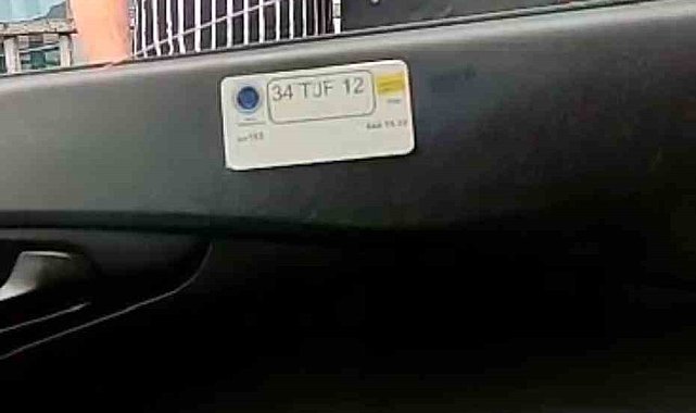 İstanbul'da ilginç anlar kamerada: Turistler taksici ile pazarlık yaptı