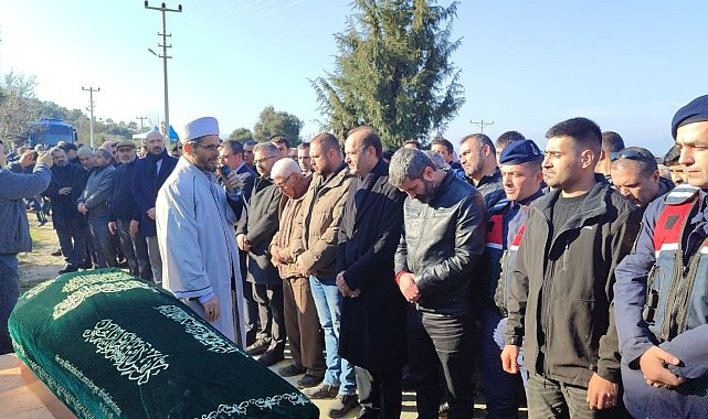 İzmir'de öldürülen taksici memleketi Aydın'da toprağa verildi