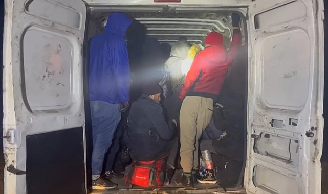 Jandarma'dan kaçak göçmen ve organizatörlere geçit yok