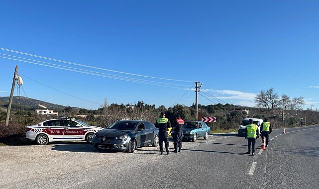 Jandarmadan "çakar" denetimi