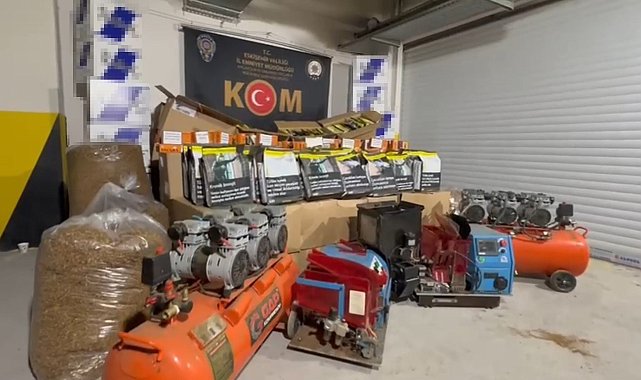 Kaçak tütün operasyonunda çok miktarda malzeme ele geçirildi