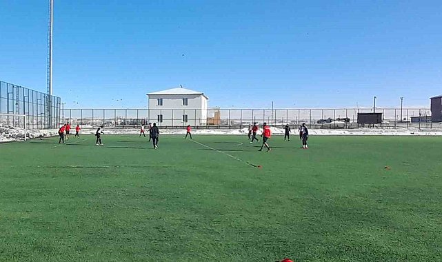 Kars 36 Spor hazırlıklarını sürdürüyor