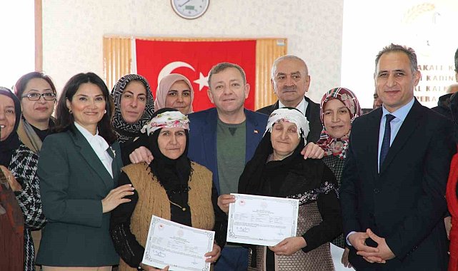 Kars Valisi Polat'ın köy ziyaretleri sürüyor