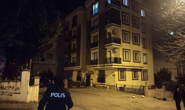 Kartal'da akli dengesi bozuk adam annesi ve erkek kardeşini rehin aldı