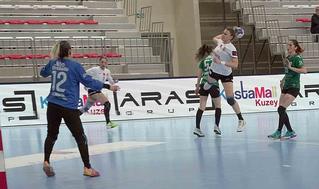 Kastamonu Belediyespor, Türkiye Kupası'nda Görele Belediyespor'u farklı yendi