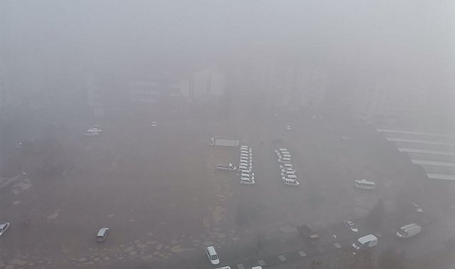 Kayseri güne sisle uyandı: Görüş mesafesi 10 metreye düştü
