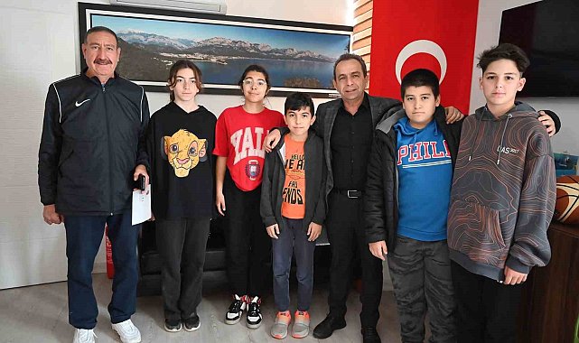 Kemer Belediyesi'nden sporculara ulaşım desteği