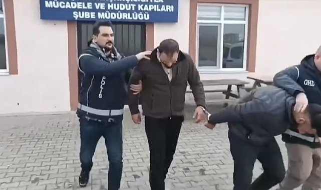 Kırklareli'de göçmen kaçakçılığı yaptığı iddiasıyla tutuklandı