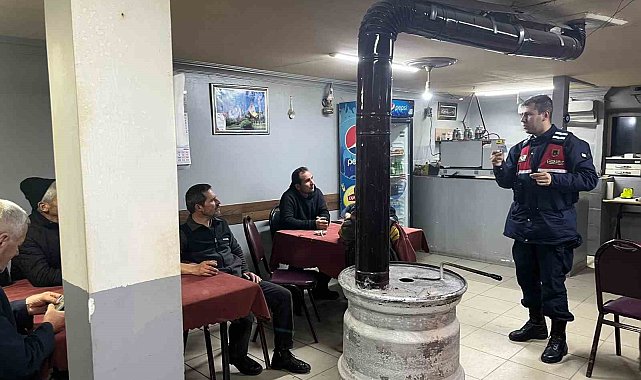 Kırklareli'nde jandarmadan vatandaşlara telefon dolandırıcılığına karşı uyarı