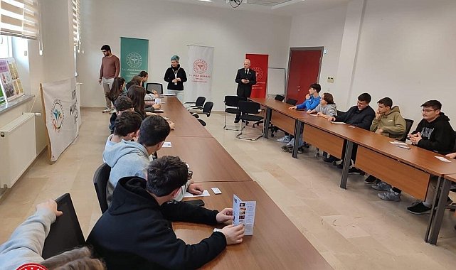 Kırklareli'nde öğrencilere kanser eğitimi