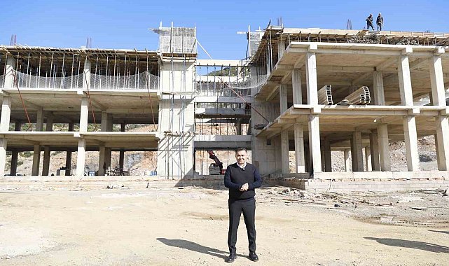 Konaklı spor kompleksi yükseliyor