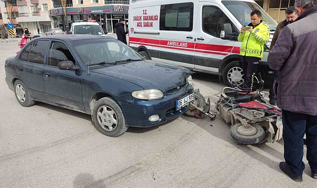 Konya'da otomobil ile elektrikli bisiklet çarpıştı: 1 yaralı