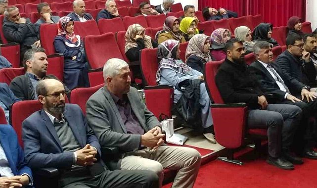 Köyceğiz'de din görevlilerine kimlik gelişimi semineri verildi