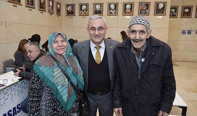 Kütahya Belediyesi emeklilerin yanında