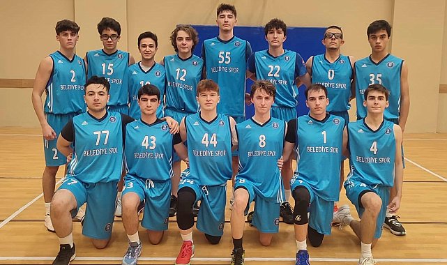 Kütahya'da U16 ve U18 basketbol takımlarından önemli başarı